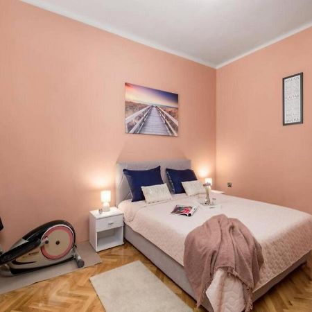 Apartman Karesa -Ριέκα Εξωτερικό φωτογραφία